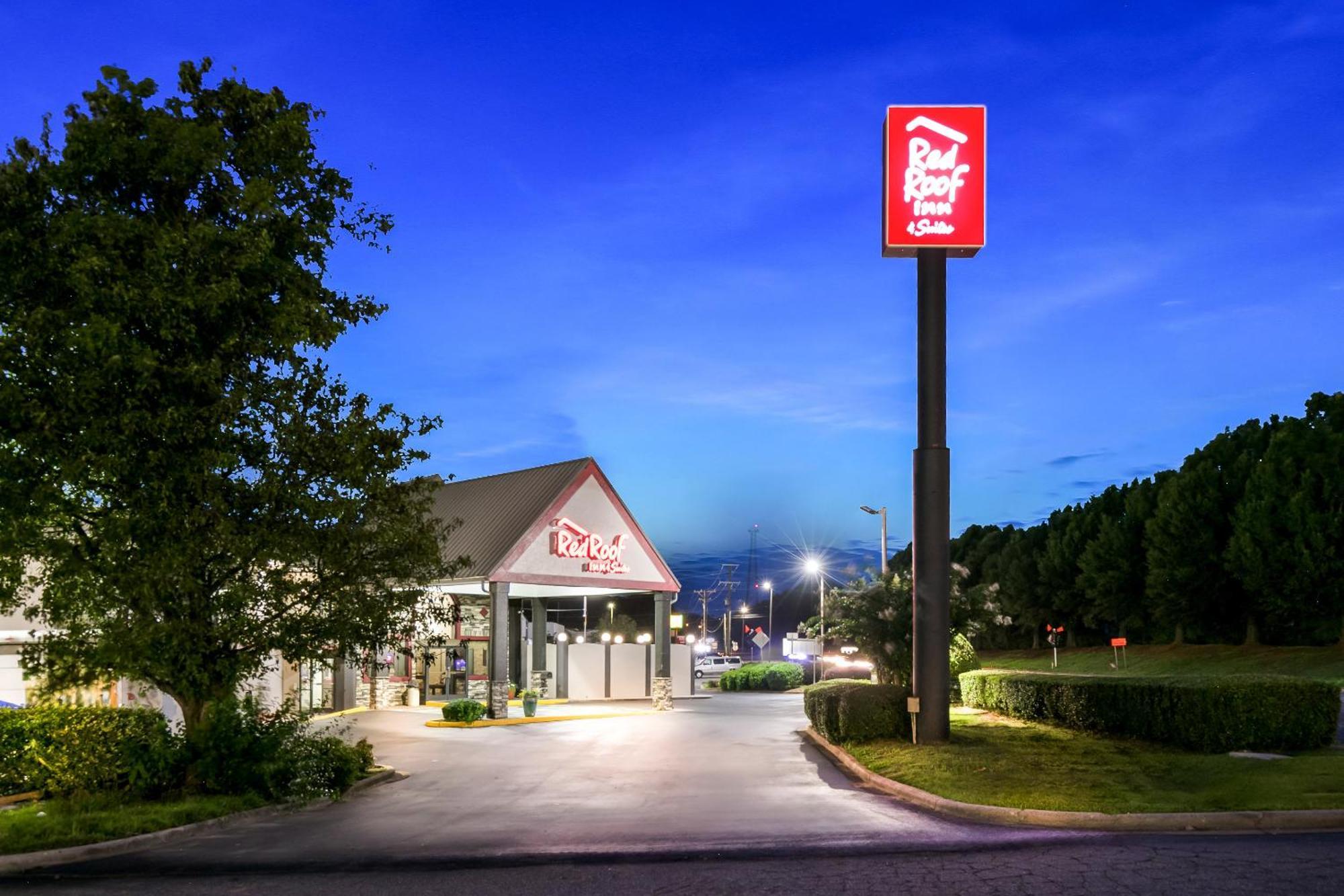 Red Roof Inn & Suites Duncan Ngoại thất bức ảnh