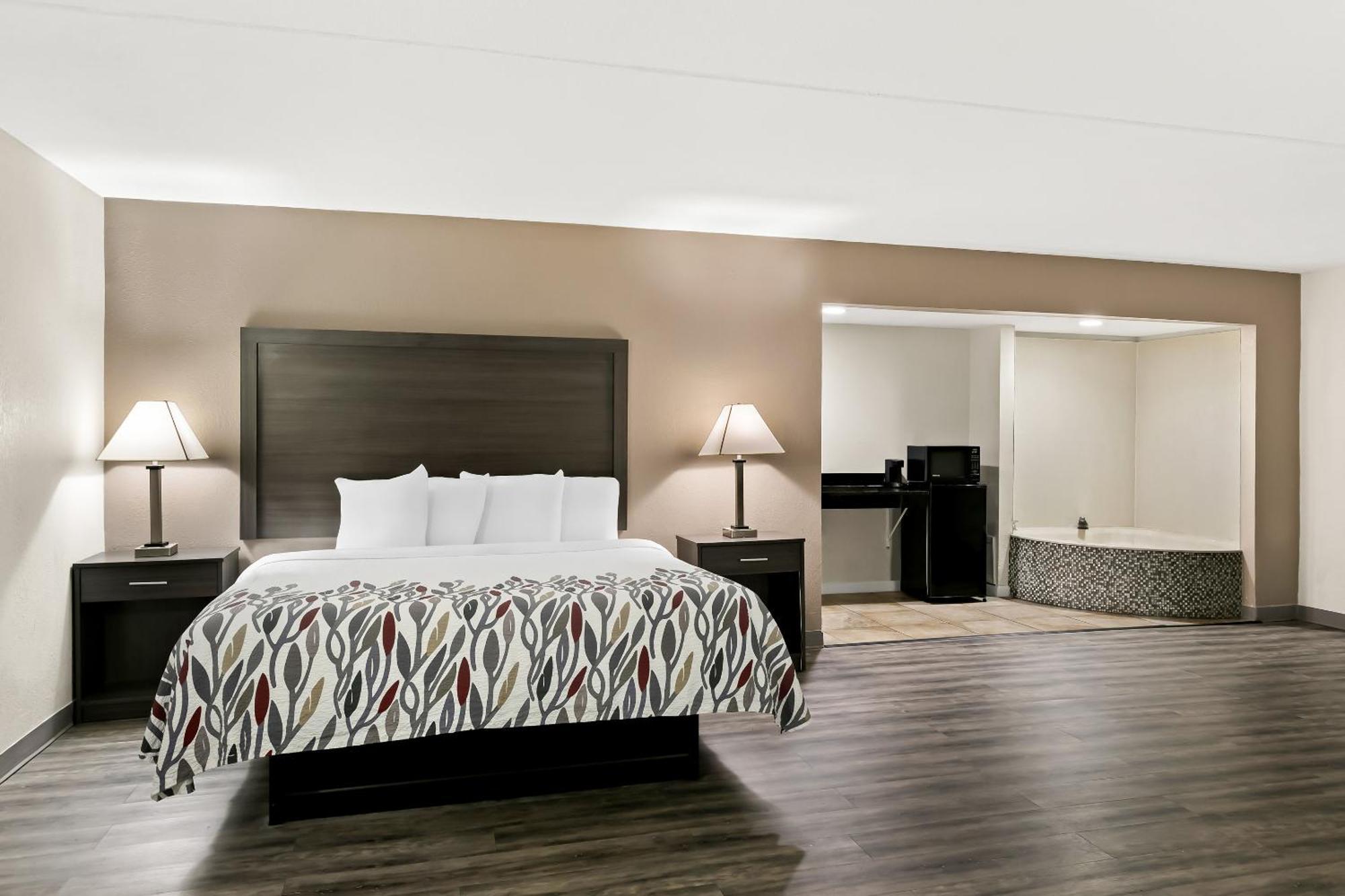 Red Roof Inn & Suites Duncan Ngoại thất bức ảnh
