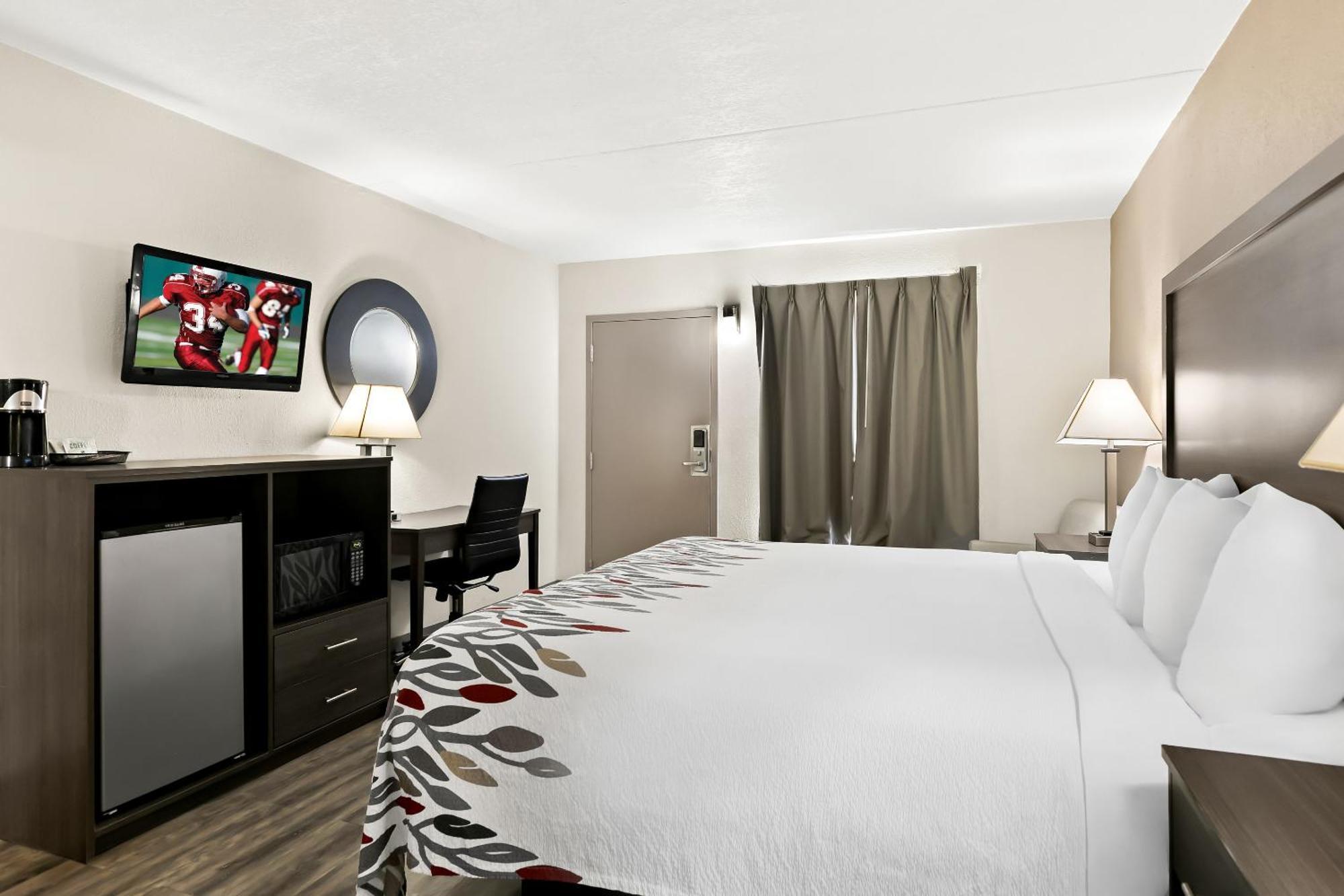 Red Roof Inn & Suites Duncan Ngoại thất bức ảnh