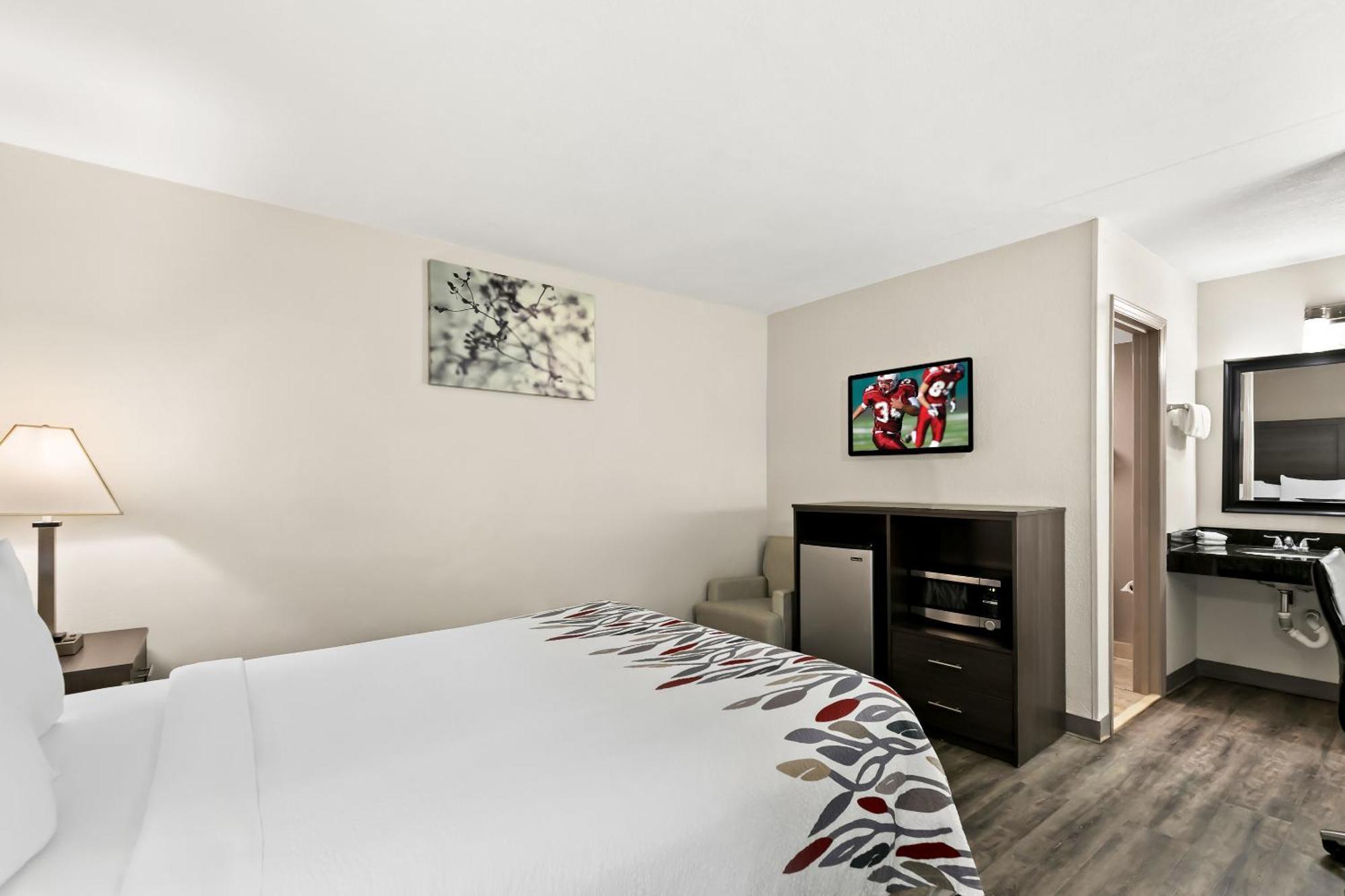 Red Roof Inn & Suites Duncan Ngoại thất bức ảnh