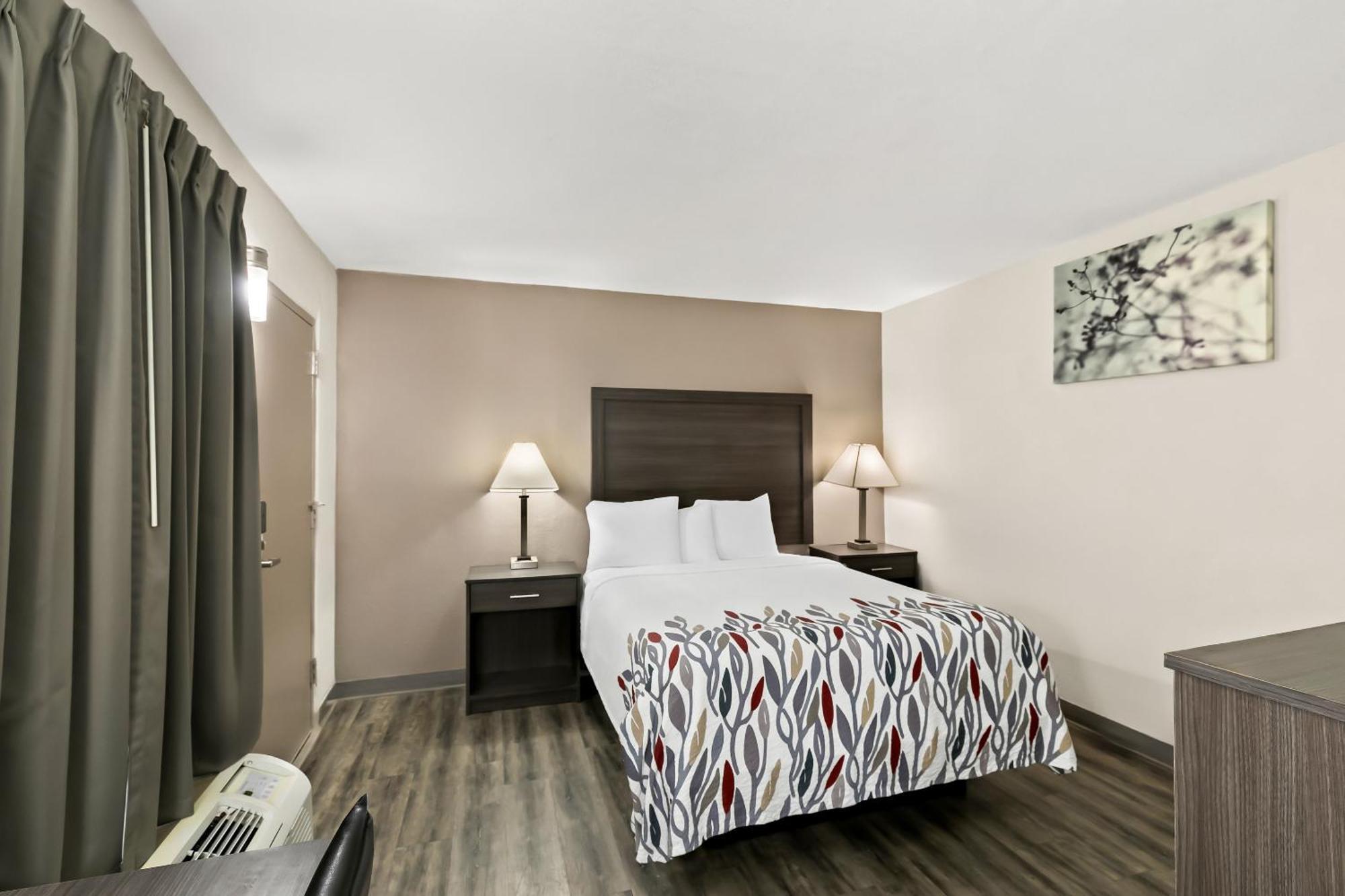 Red Roof Inn & Suites Duncan Ngoại thất bức ảnh