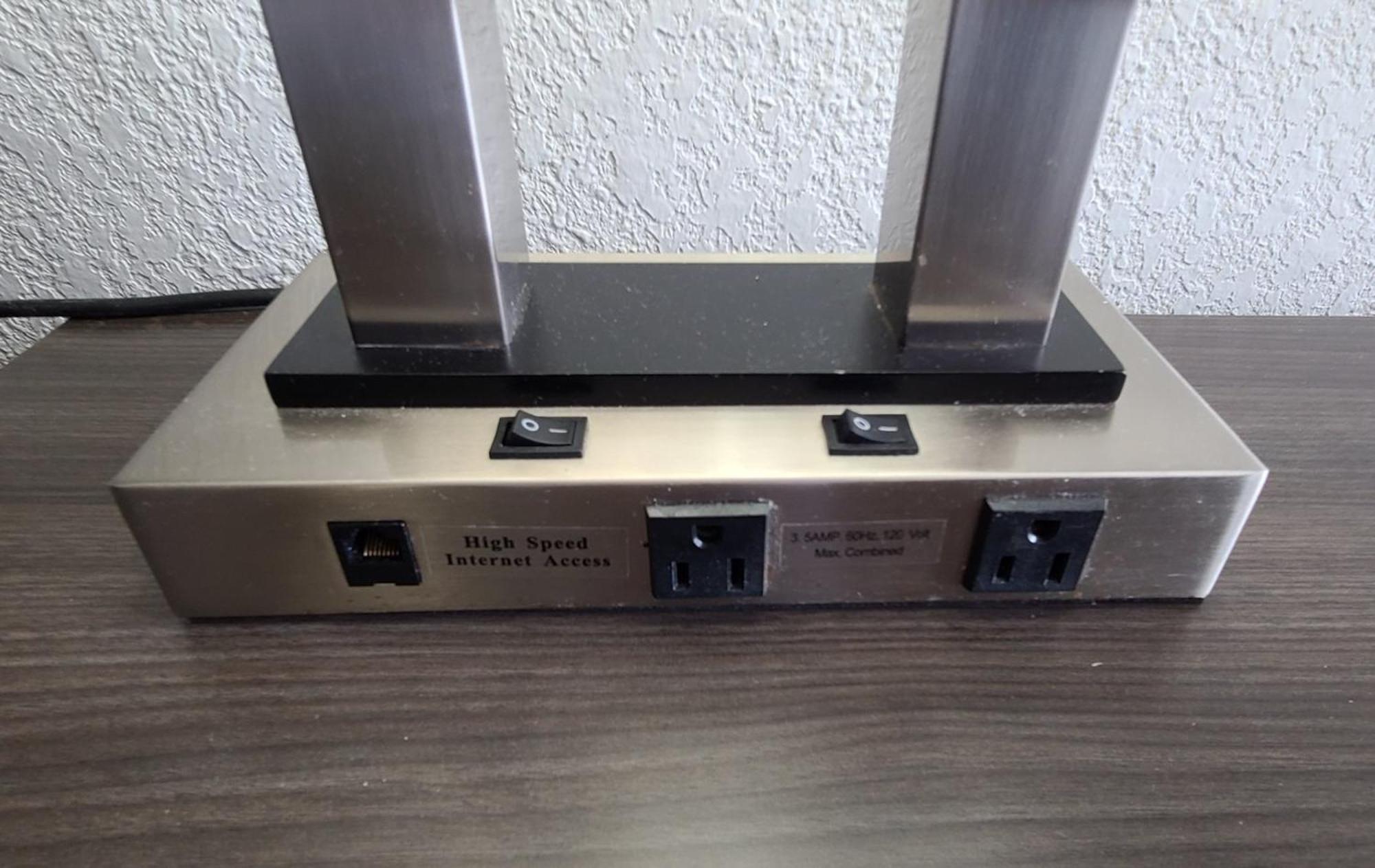 Red Roof Inn & Suites Duncan Ngoại thất bức ảnh