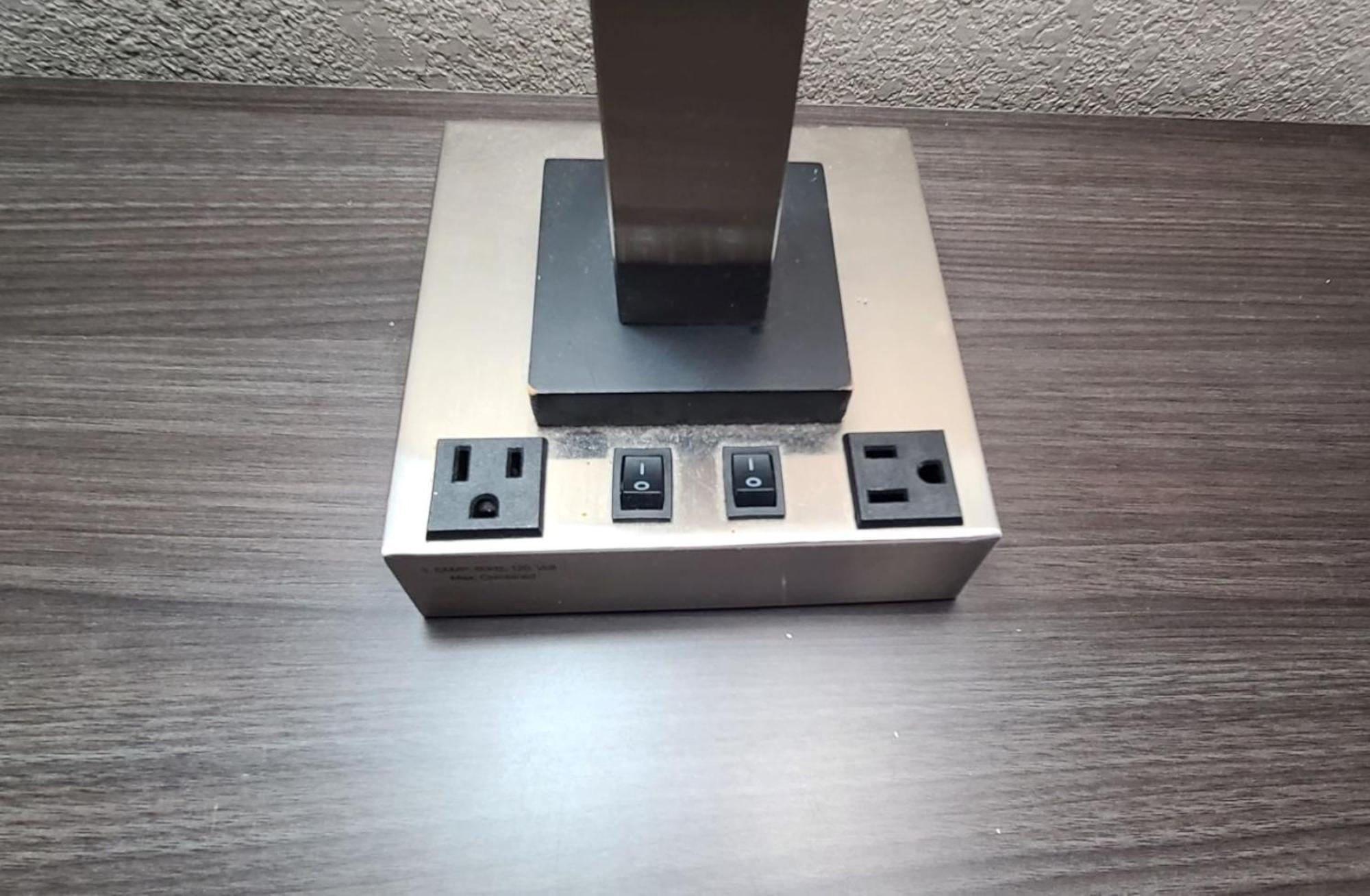 Red Roof Inn & Suites Duncan Ngoại thất bức ảnh